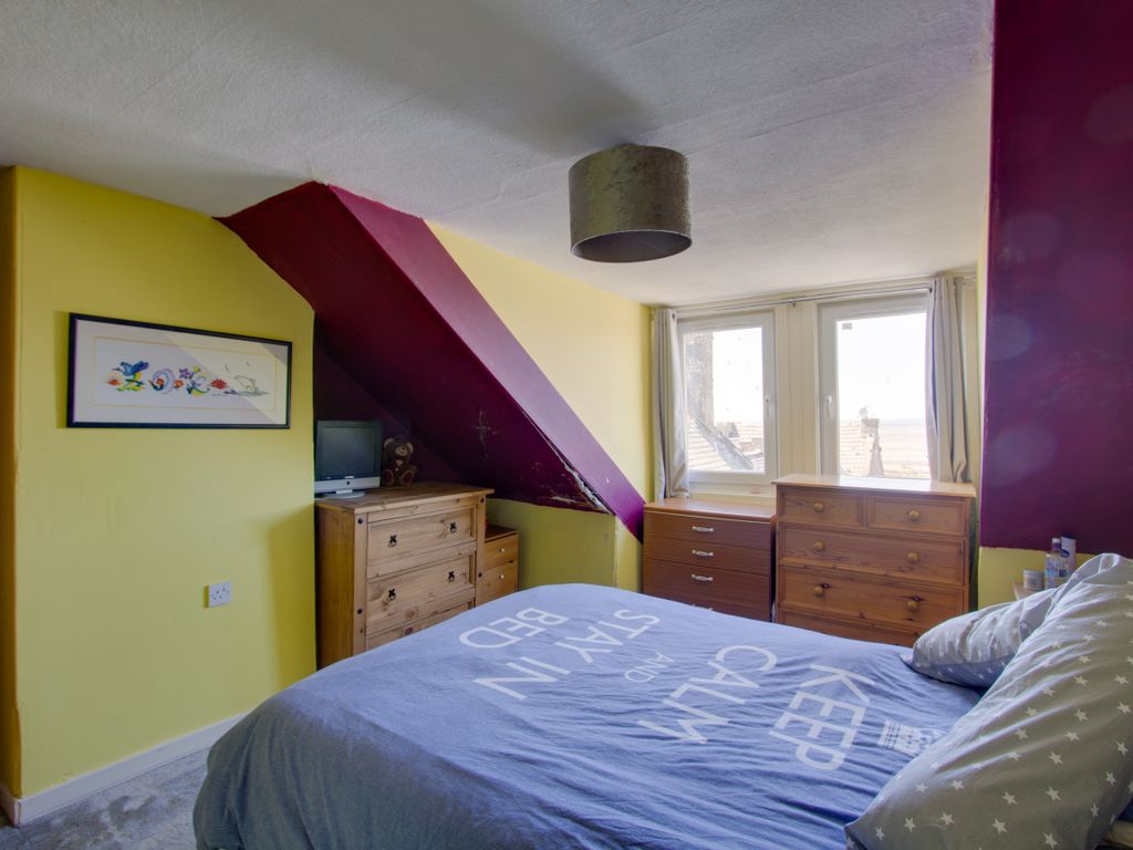 3 bed maisonette for sale in High Street, Montrose DD10, £100,000