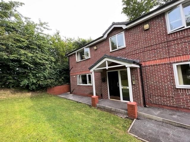 1 bed flat for sale in Aspinall Street, Middleton, Manchester M24, £85,000