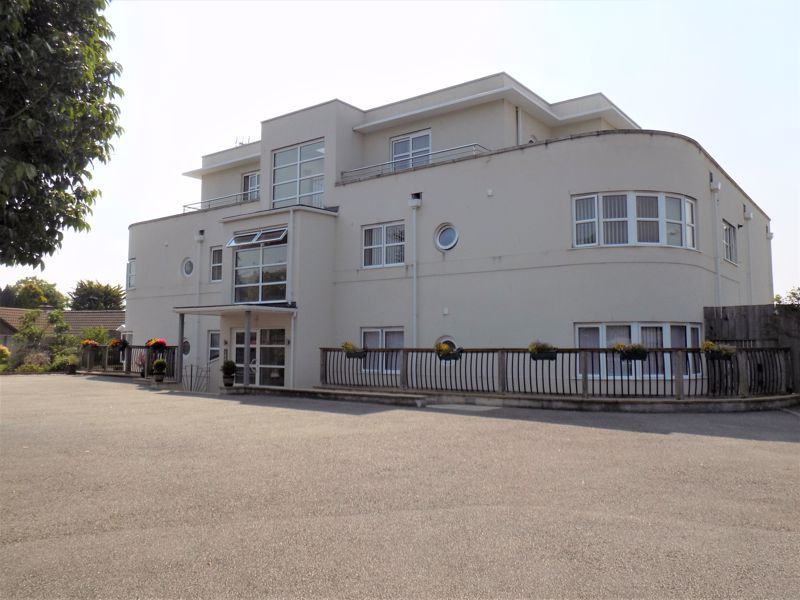 2 bed flat for sale in Rialto Court, Porthpean Road, St Austell PL25, £275,000