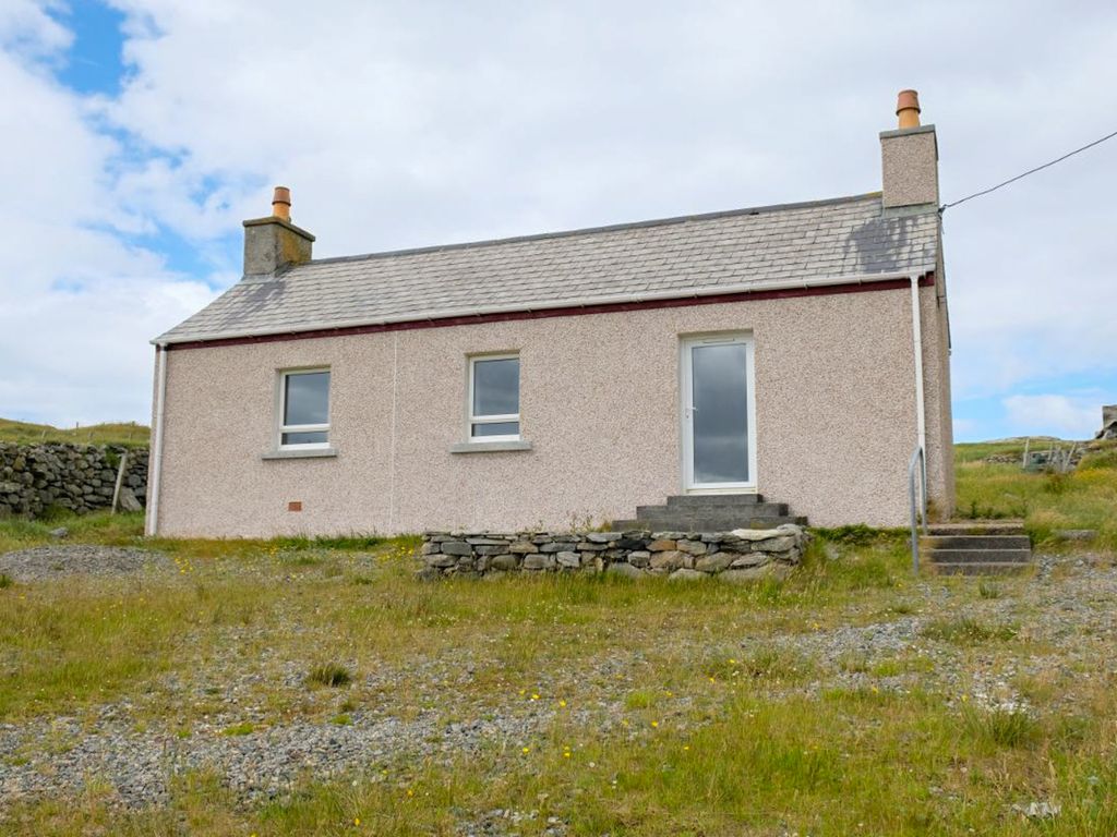 2 bed detached house for sale in Gearranan, Isle Of Lewis HS2, £140,000