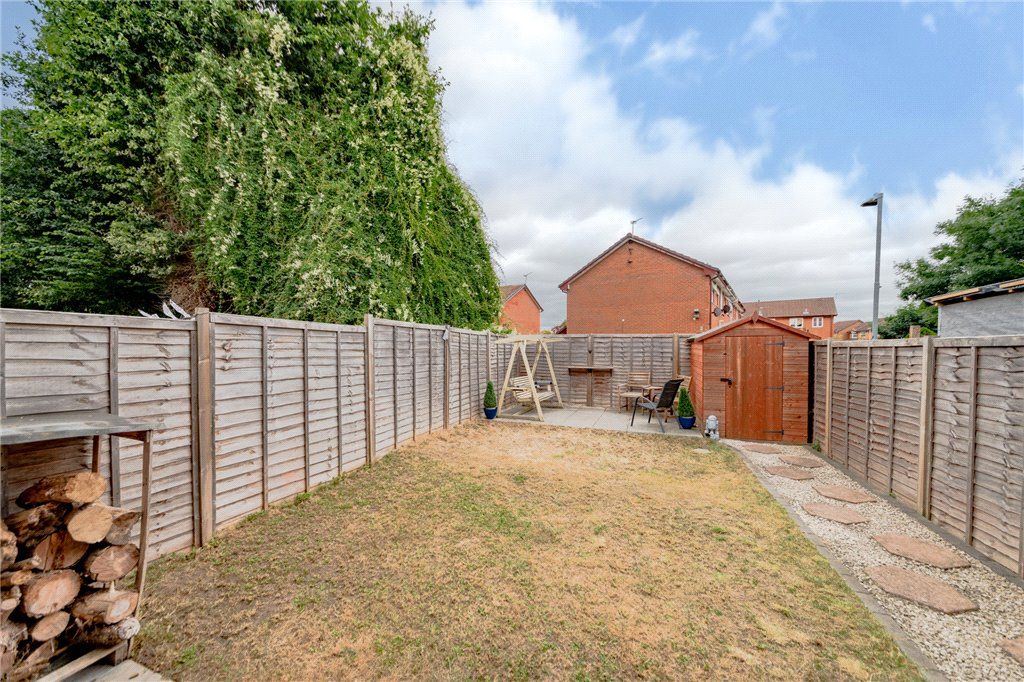 1 bed maisonette for sale in Willow Tree Glade, Calcot, Reading RG31, £190,000