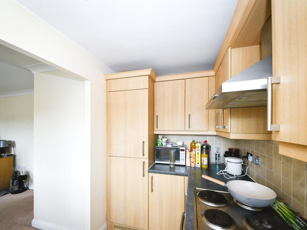 1 bed flat for sale in Otter Close, Downham Market PE38, £125,000