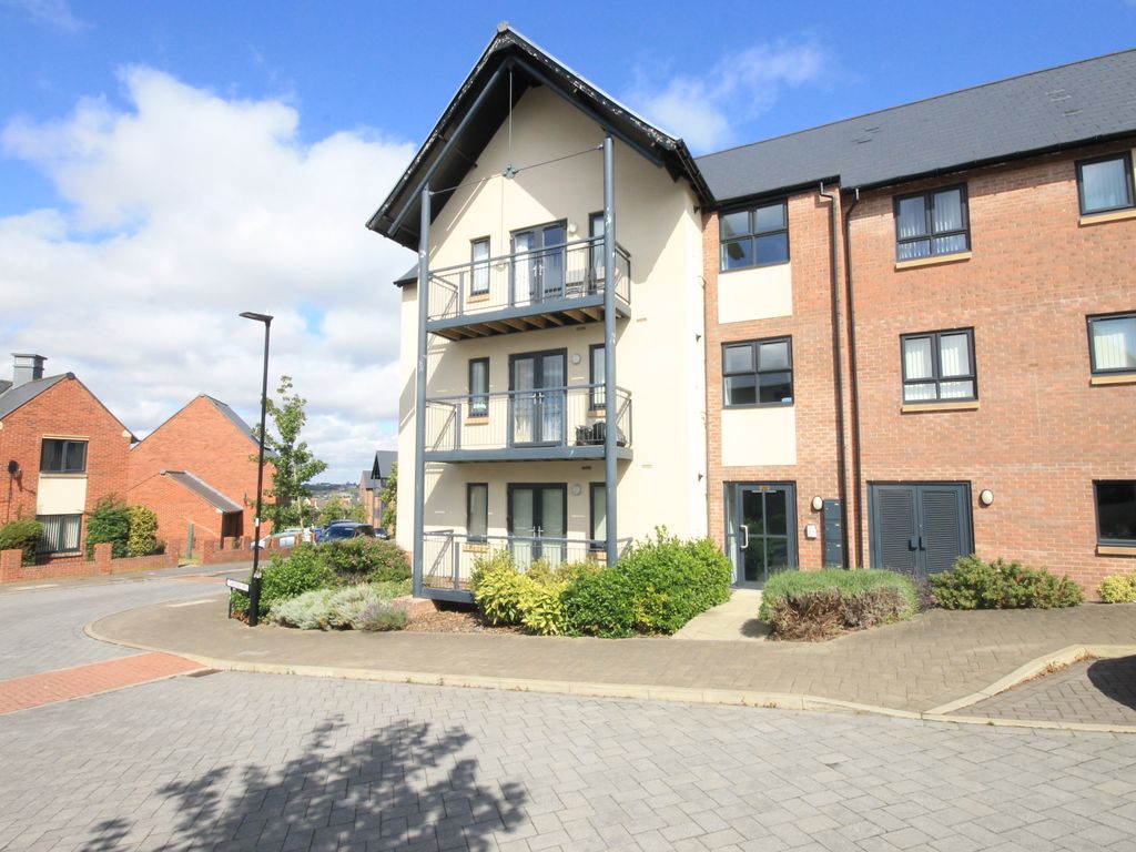 2 bed flat for sale in Lavender Way, Sheffield S5, £110,000