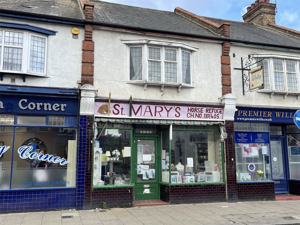 Retail premises for sale in North Street, Rochford, Essex SS4, £250,000