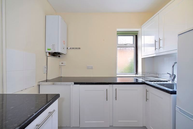 1 bed property for sale in Hesketh Close, Cranleigh GU6, £120,000