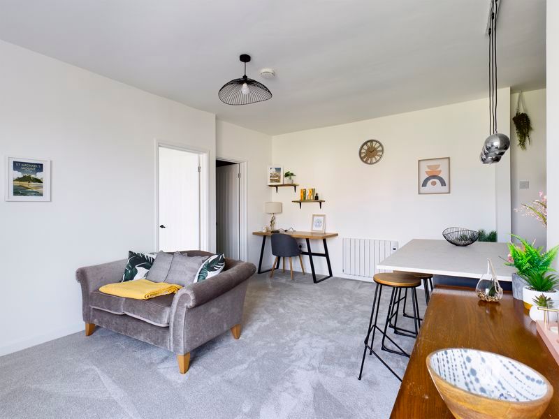1 bed flat for sale in Trelowarren Street, Camborne TR14, £110,000