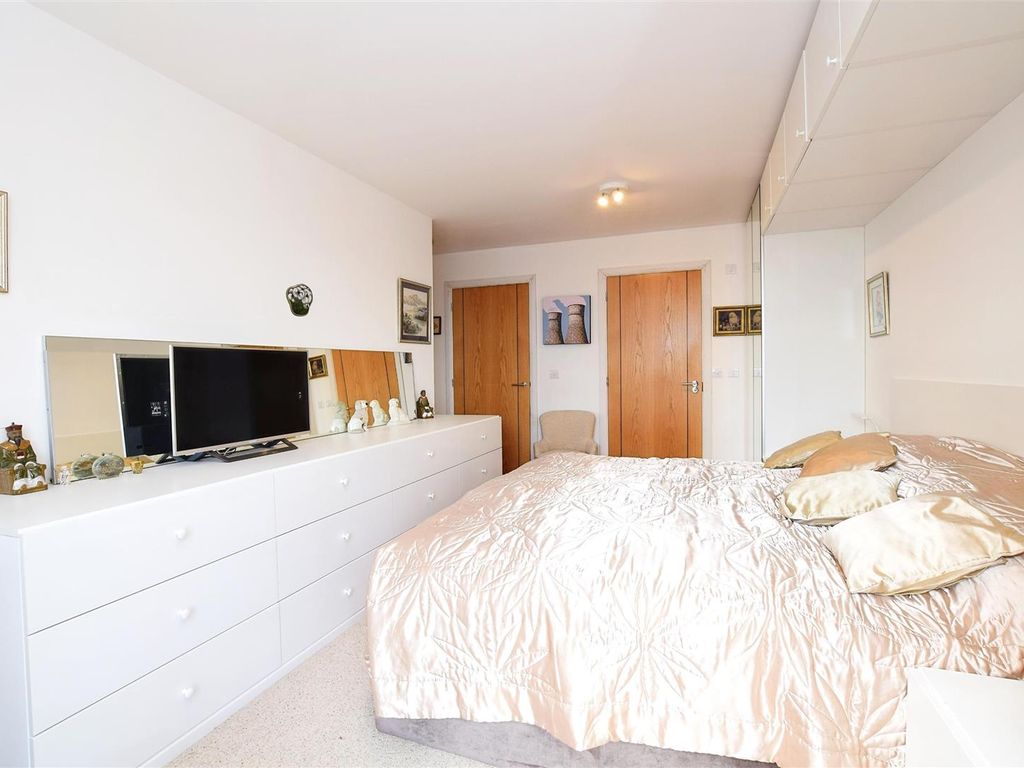 2 bed flat for sale in Beacon Court, Craws Nest Court, Anstruther KY10, £269,995