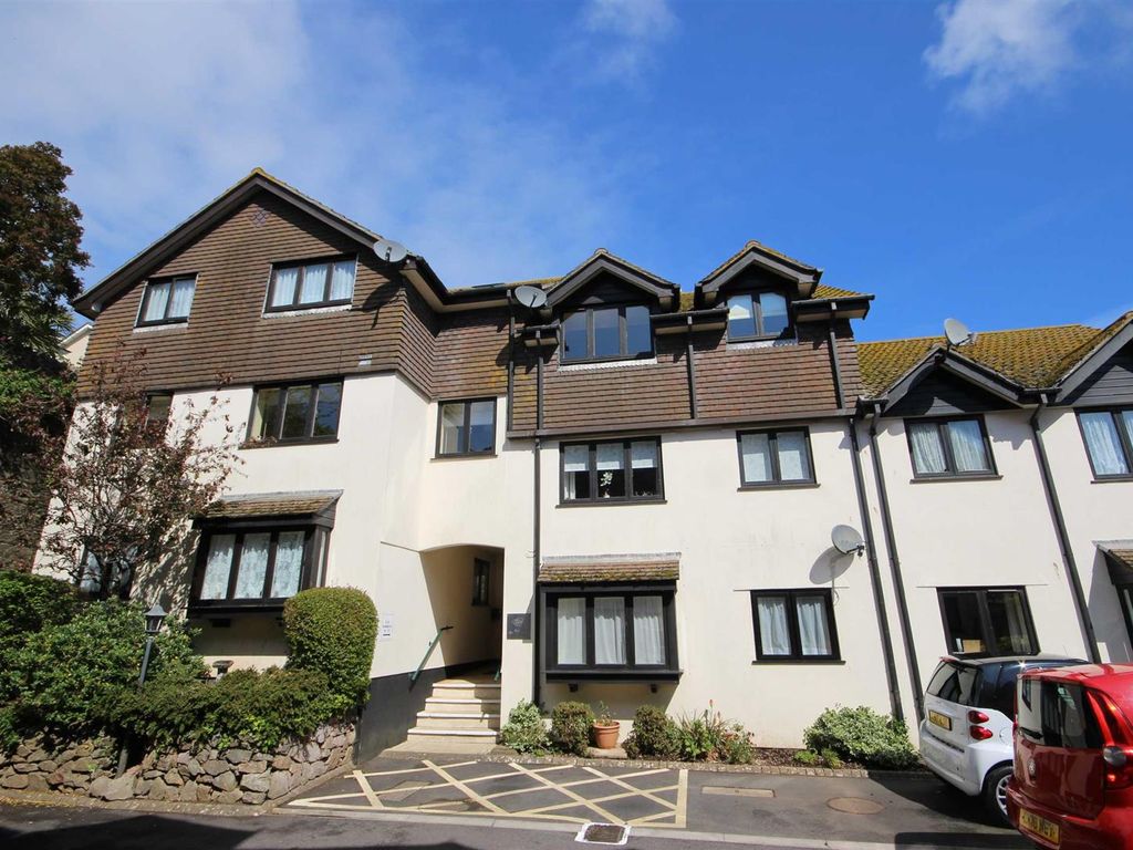 2 bed flat for sale in Bolton Street, Central Area, Brixham TQ5, £105,000