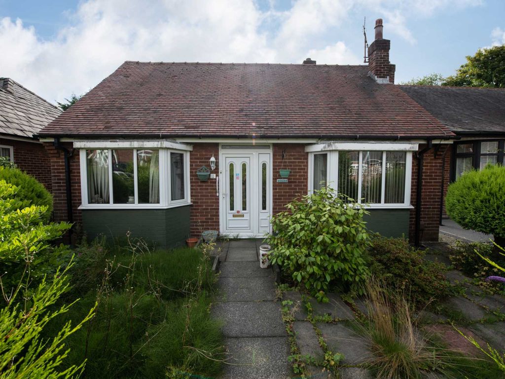 2 bed bungalow for sale in Wingate Drive, Manchester M45, £280,000