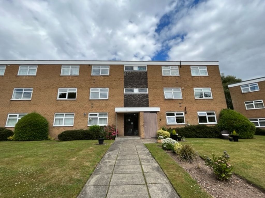 2 bed flat for sale in Trident Close, Sutton Coldfield B76, £160,000