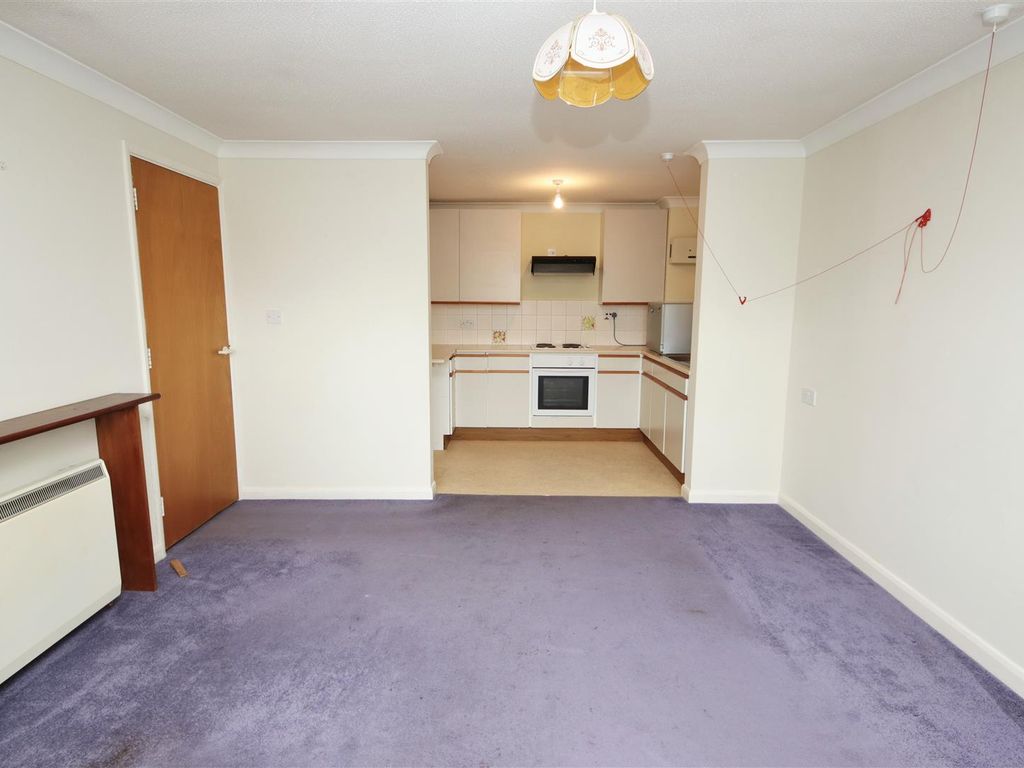 1 bed property for sale in Mill Road, Cambridge CB1, £165,000