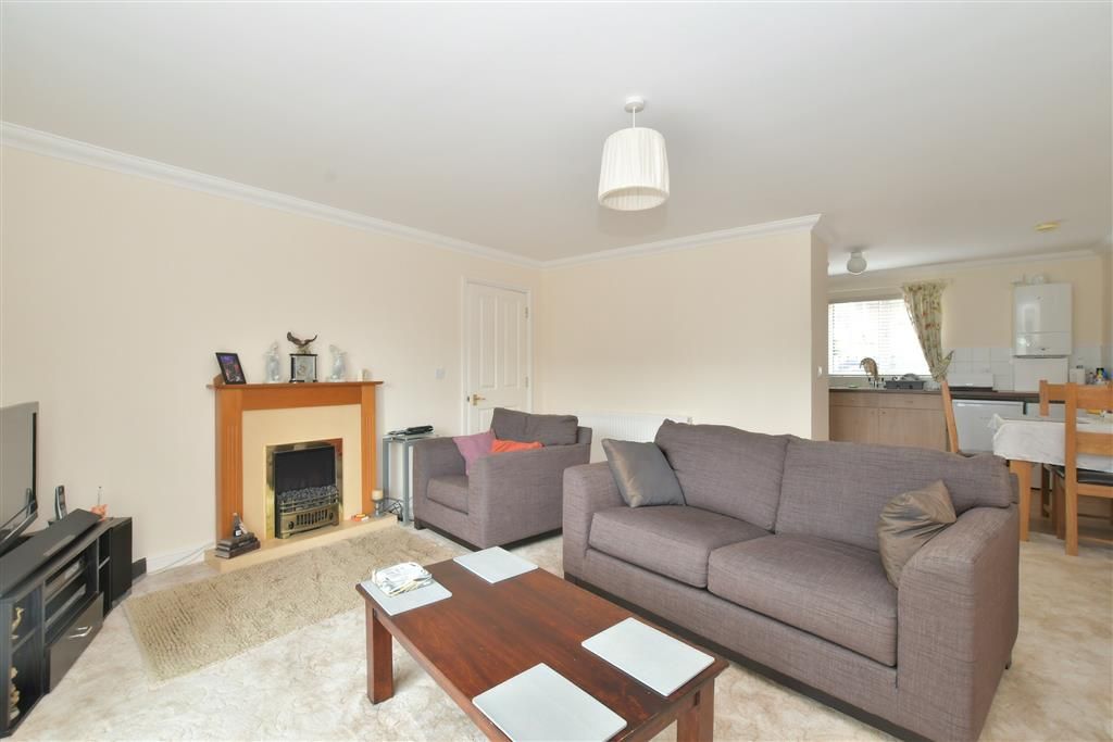 2 bed flat for sale in Northcliff Gardens, Shanklin, Isle Of Wight PO37, £235,000