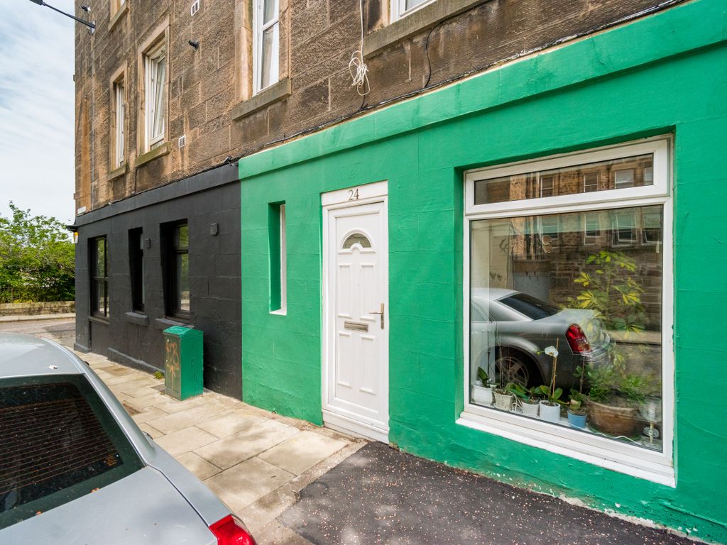 1 bed flat for sale in Bathfield, Edinburgh EH6, £140,000