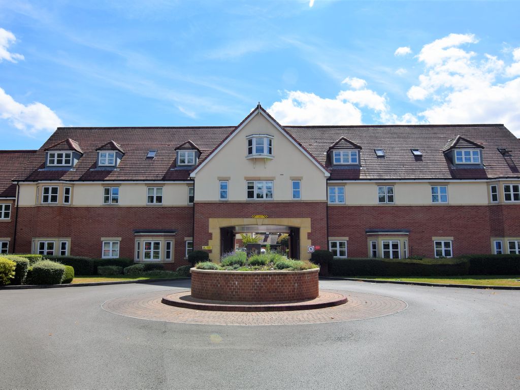 2 bed flat for sale in Tudor Court, Draycott, Derby DE72, £180,000