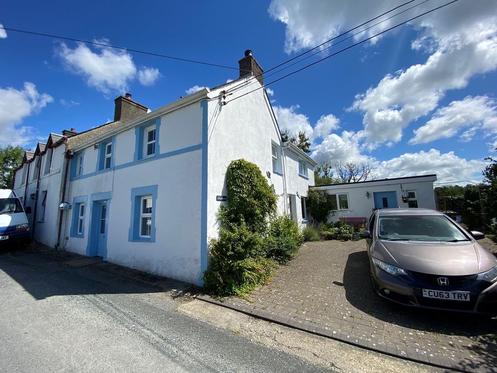 4 bed semi-detached house for sale in Penrhiwllan, Llandysul SA44, £284,950