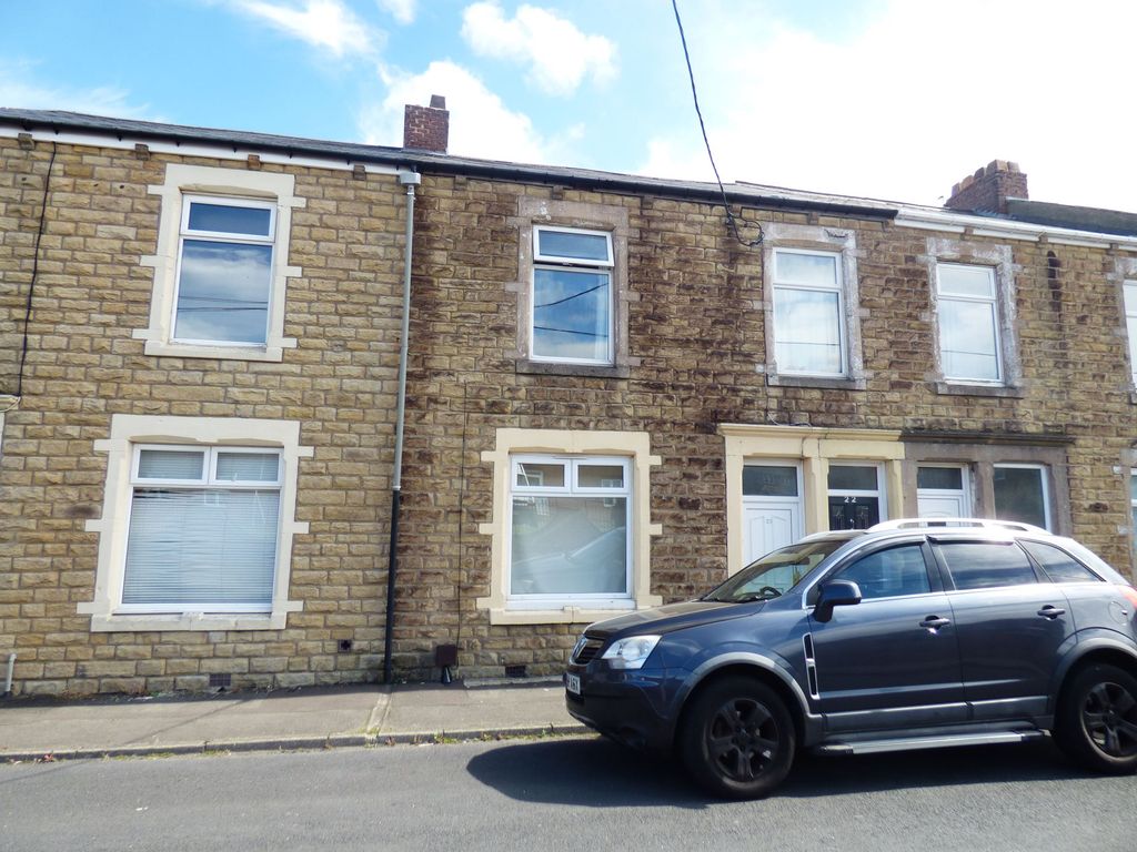 1 bed flat for sale in Gladstone Street, Consett DH8, £45,000