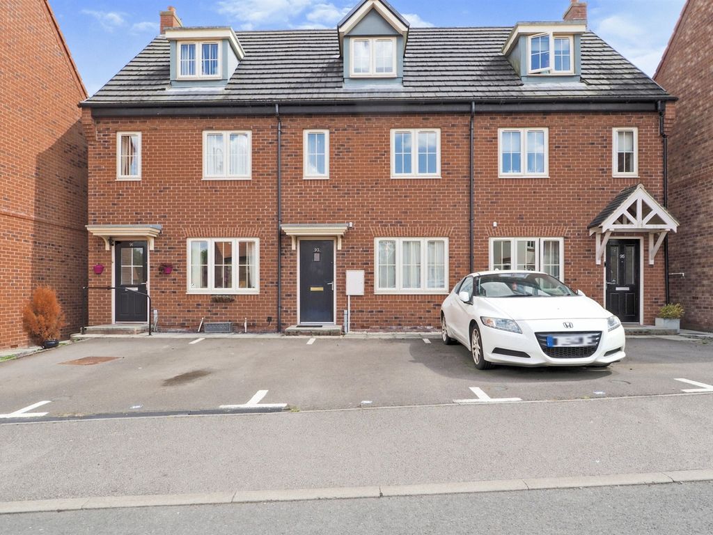 3 bed town house for sale in Baker Avenue, Gringley-On-The-Hill, Doncaster DN10, £90,000