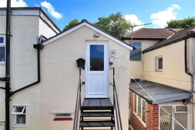 1 bed flat for sale in London Road, Southborough, Tunbridge Wells TN4, £150,000