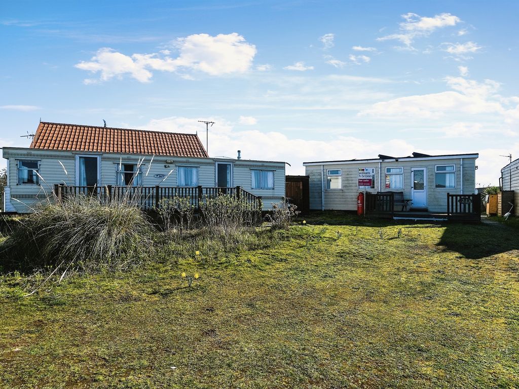 3 bed mobile/park home for sale in The Beach, Snettisham, King's Lynn PE31, £170,000