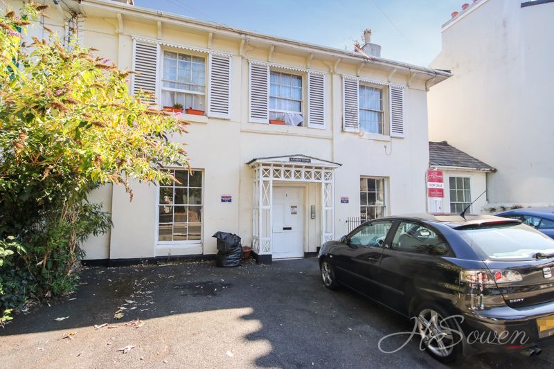 1 bed flat for sale in Teignmouth Road, Torquay TQ1, £65,000