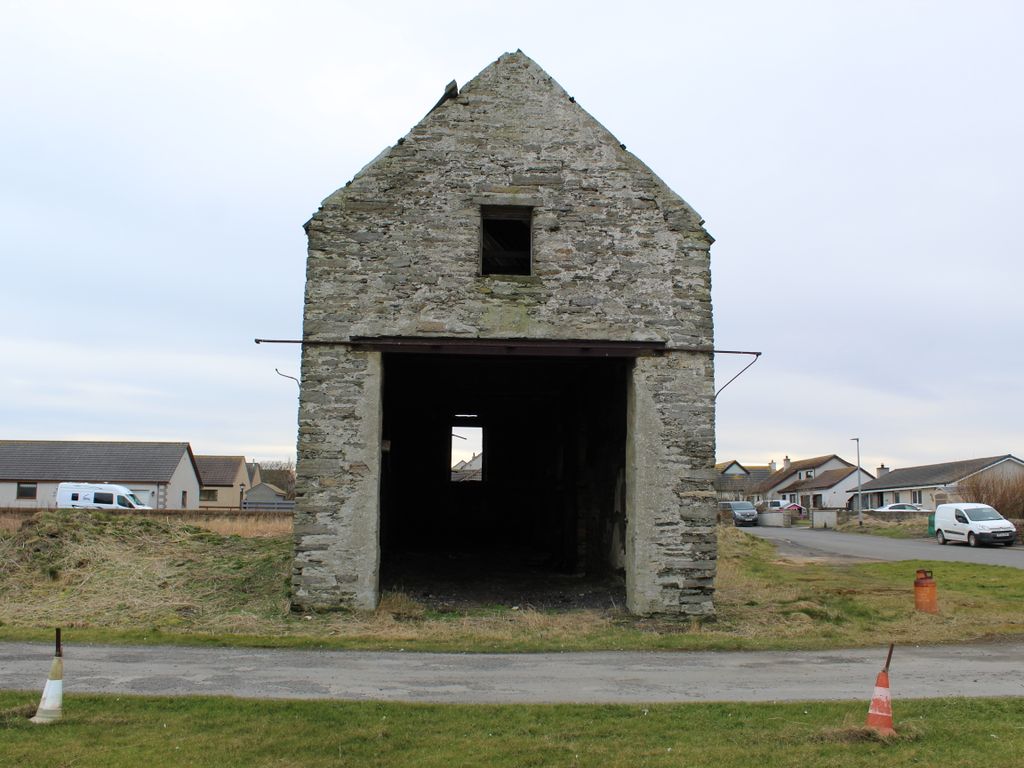 1 bed barn conversion for sale in Staxigoe, Wick KW1, £65,000