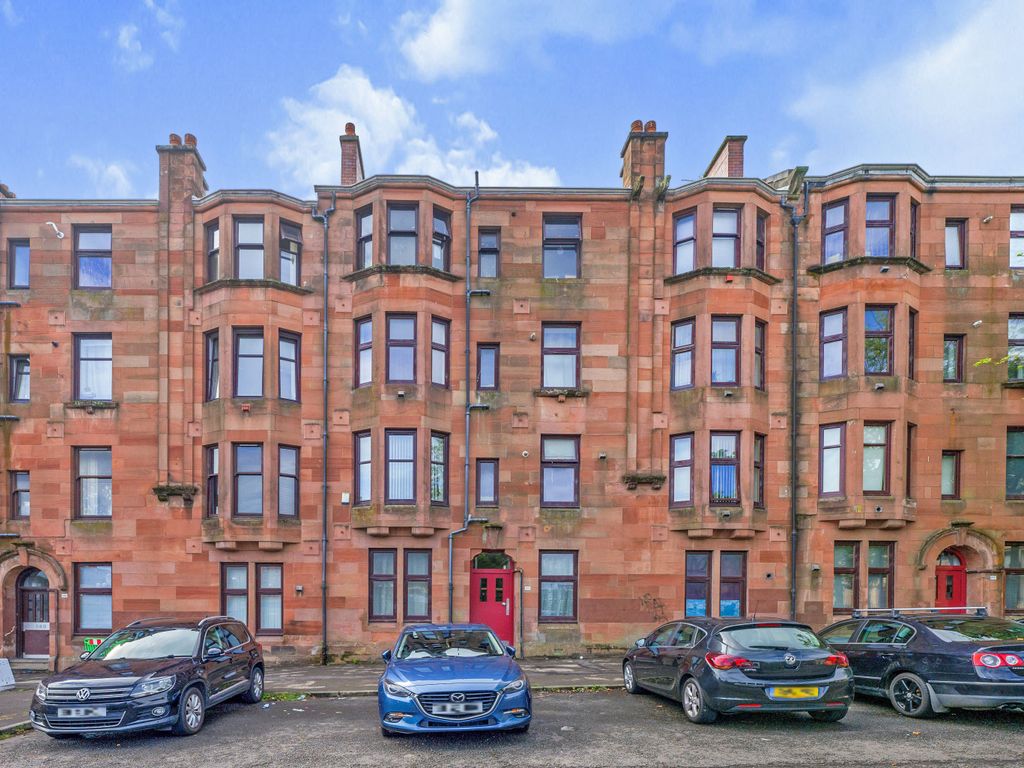 1 bed flat for sale in Kilearn Street, Glasgow G22, £85,000
