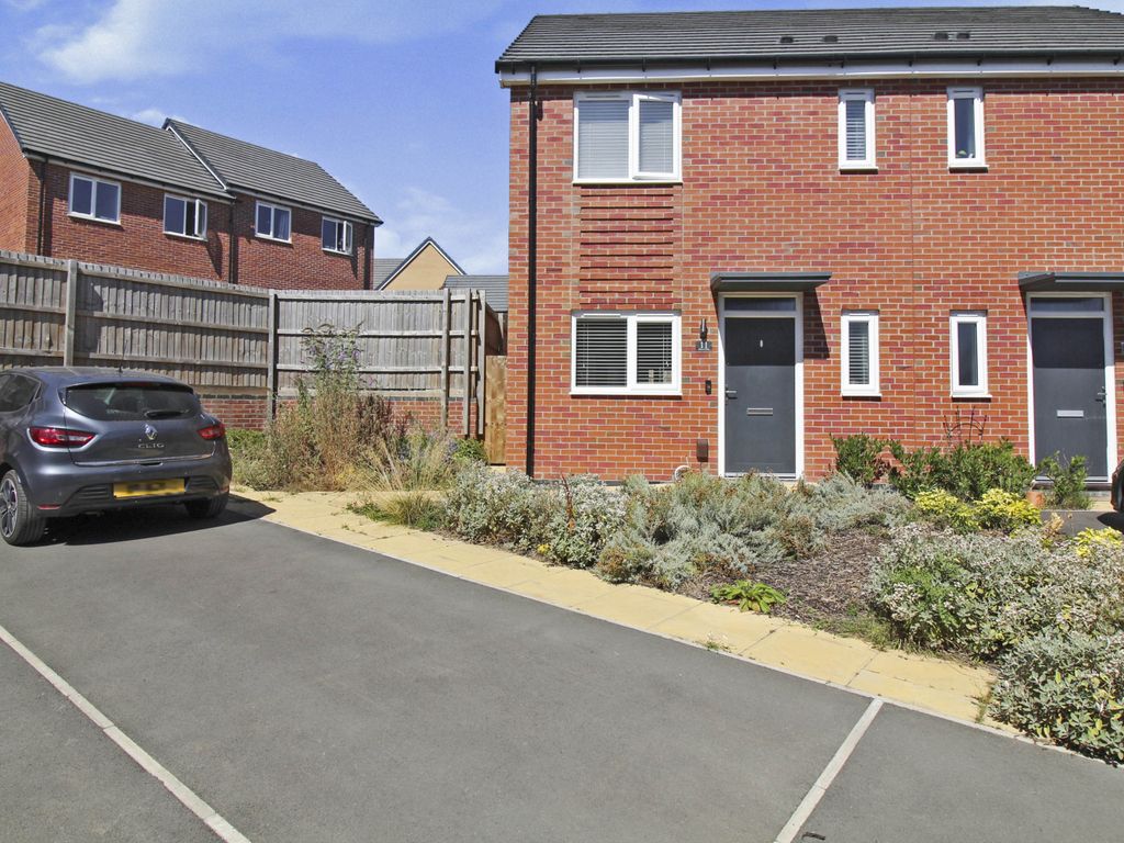 3 bed semi-detached house for sale in Pease Close, Chesterfield S45, £200,000
