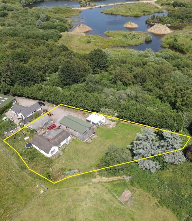 Land for sale in Pennals Cottage, Off Nursery Road, Oakhanger, Crewe, Cheshire CW1, £500,000