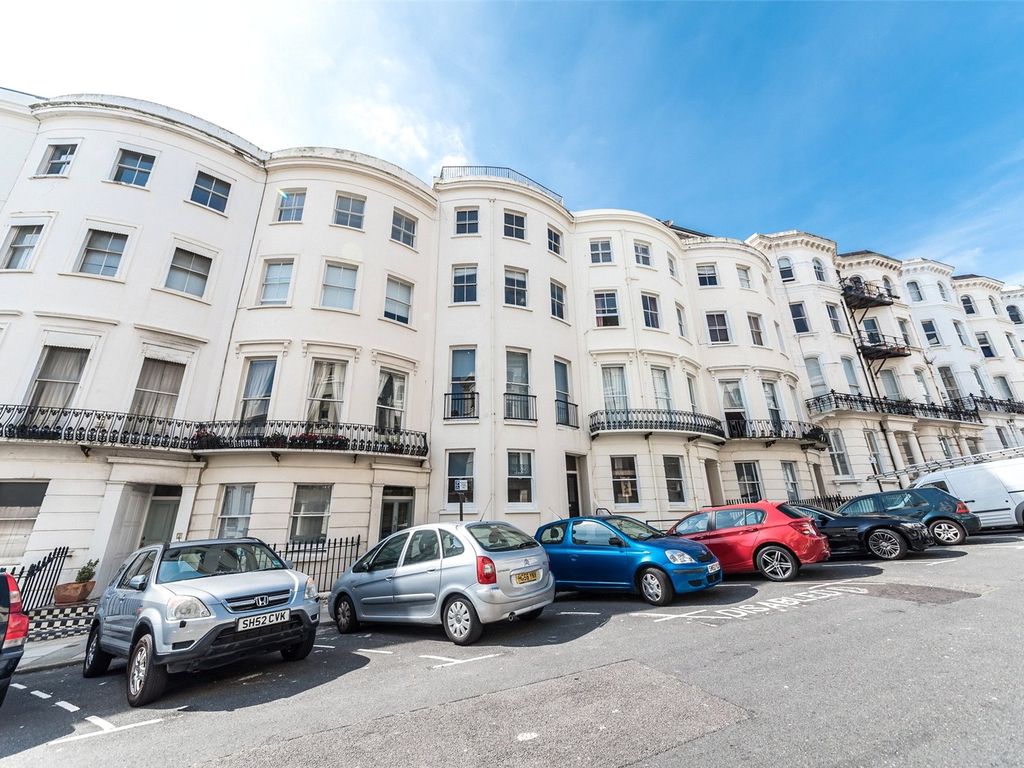 1 bed flat for sale in Chesham Place, Brighton, East Sussex BN2, £300,000