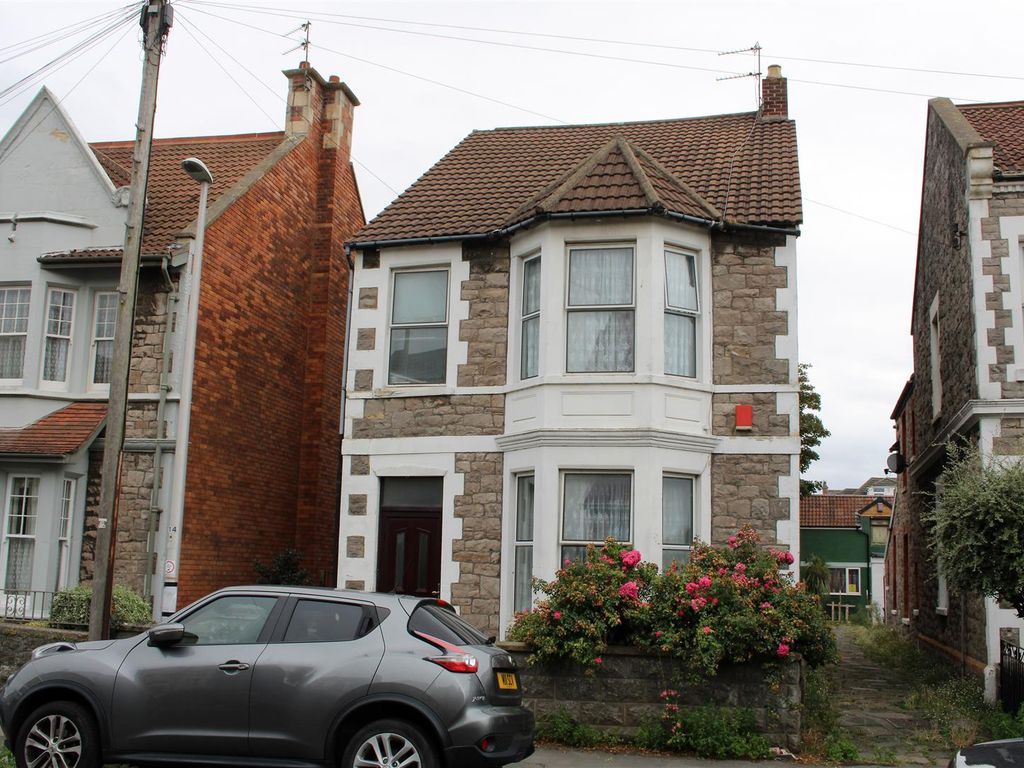 3 bed detached house for sale in Clifton Road, Weston-Super-Mare BS23, £325,000