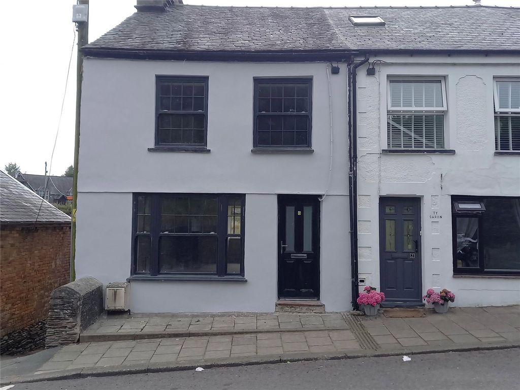 3 bed end terrace house for sale in Saron Houses, Ffestiniog, Blaenau Ffestiniog, Gwynedd LL41, £145,000