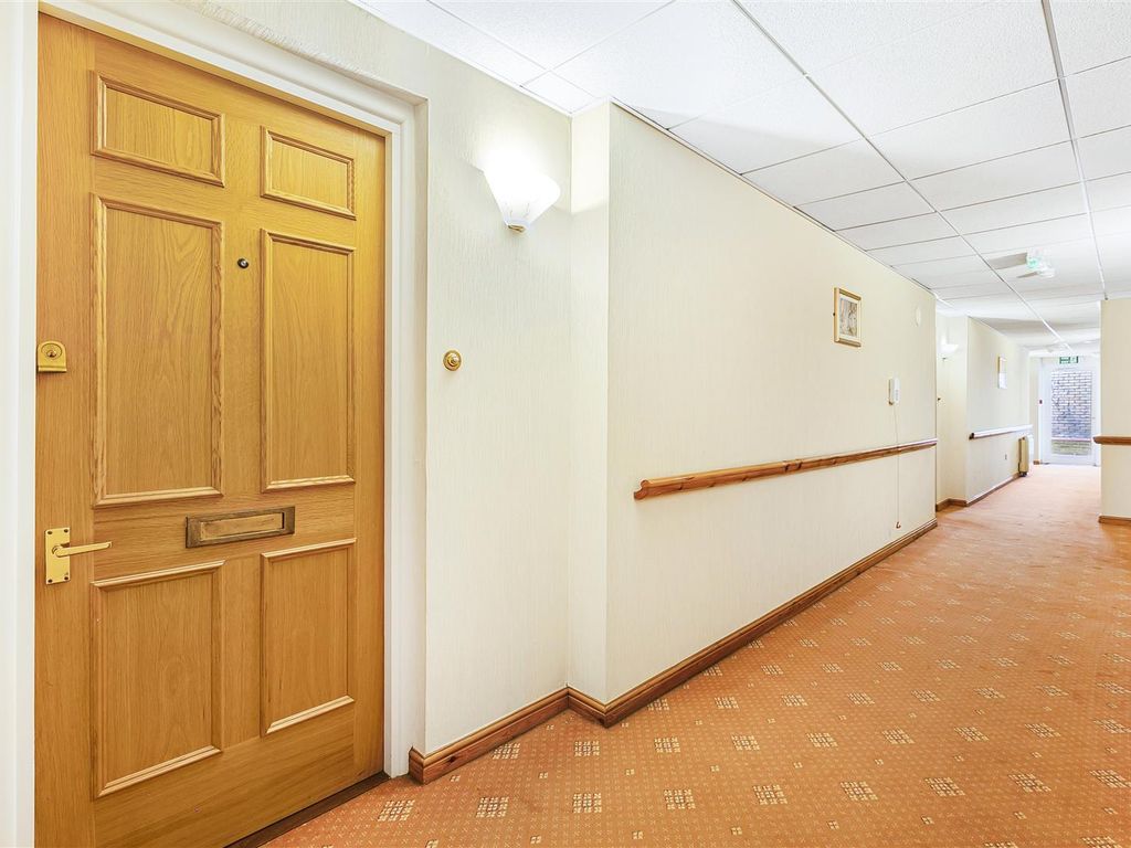 1 bed flat for sale in King Street, Cambridge CB1, £225,000