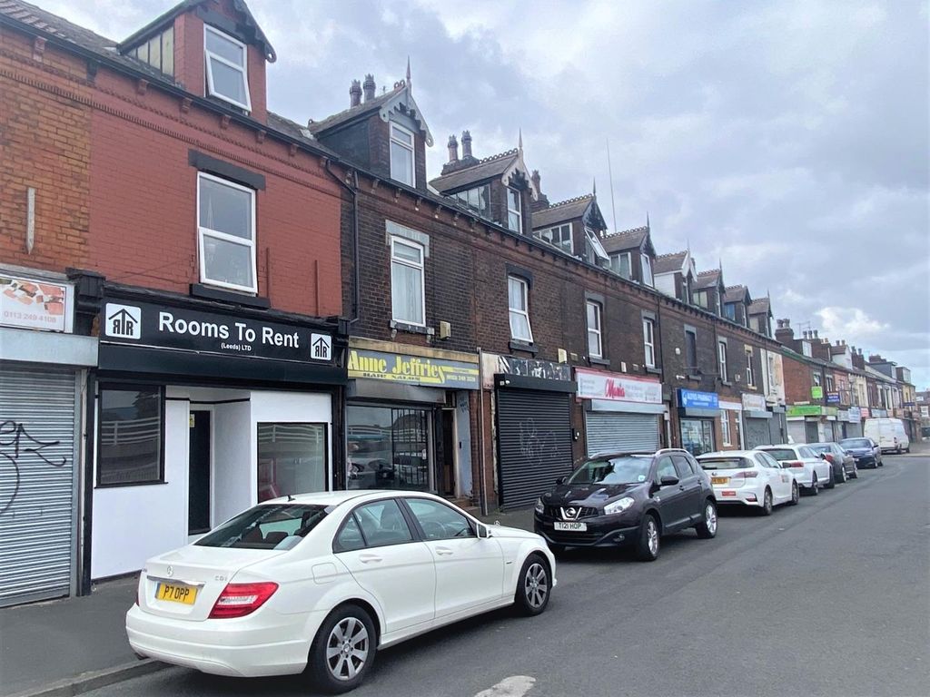 Commercial property for sale in York Road, Leeds LS9, £129,950