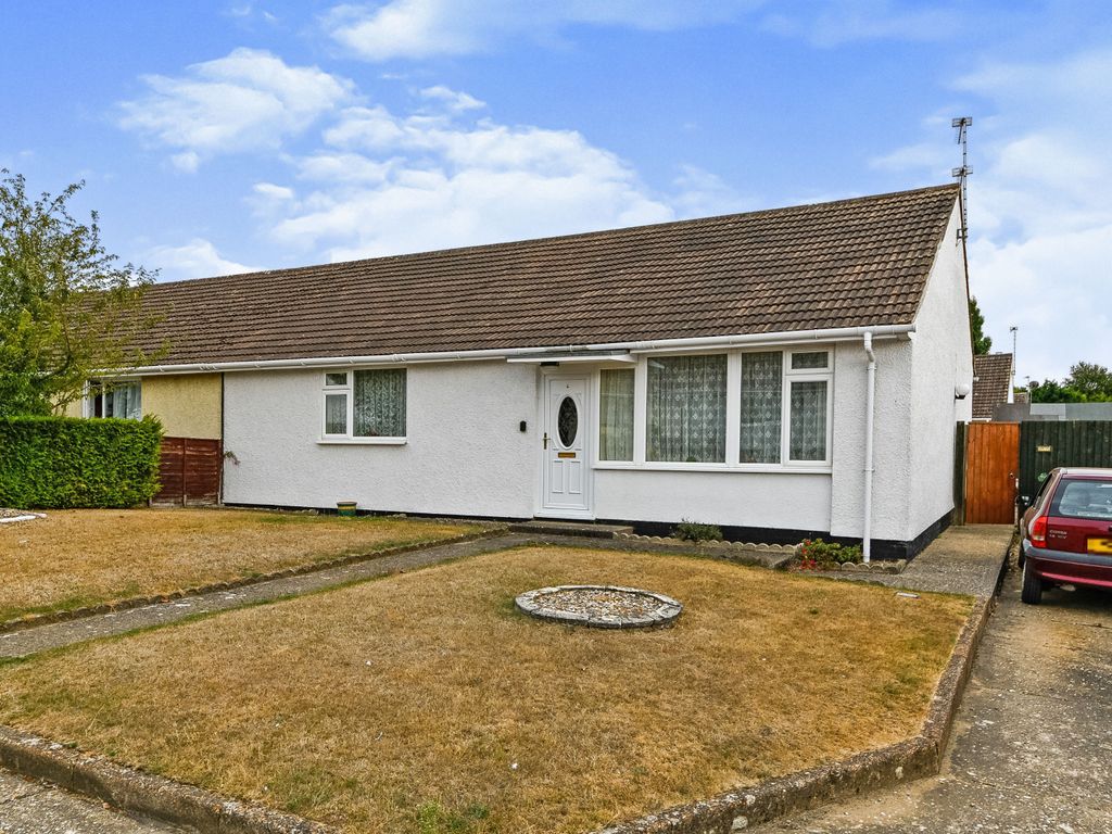 2 bed bungalow for sale in Appledore Lane, Wicken Green Village, Fakenham NR21, £230,000