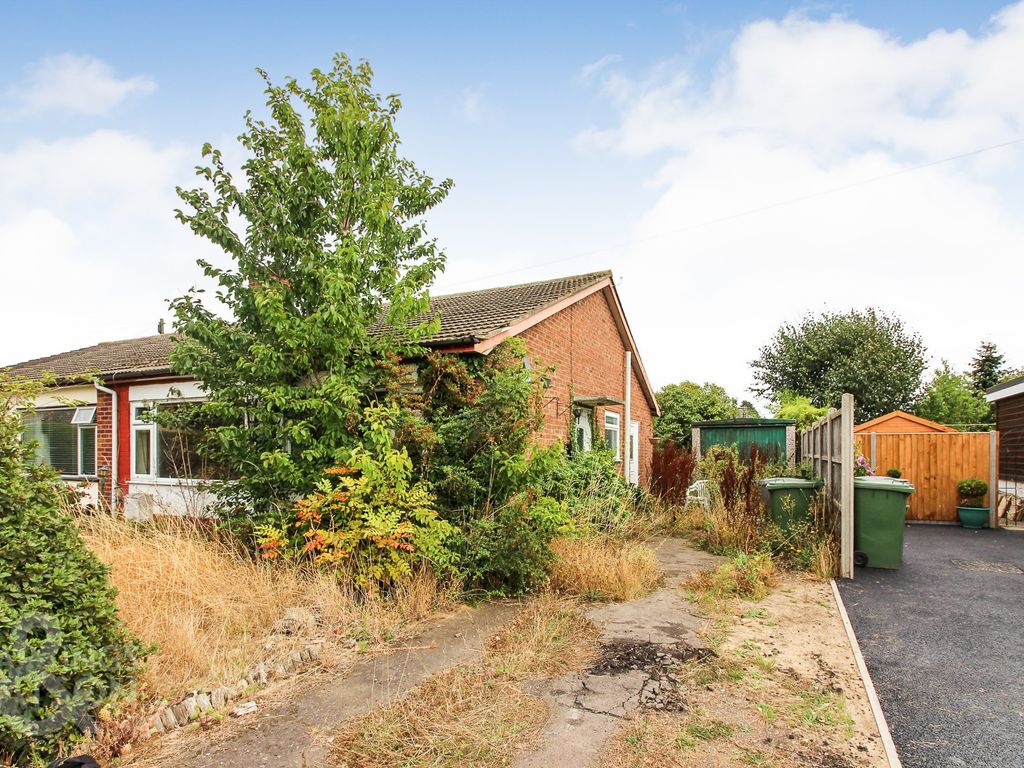 2 bed semi-detached bungalow for sale in Borton Road, Blofield Heath, Norwich NR13, £90,000