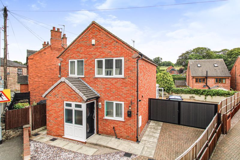 3 bed detached house for sale in Breach Road, Brown Edge ST6, £250,000