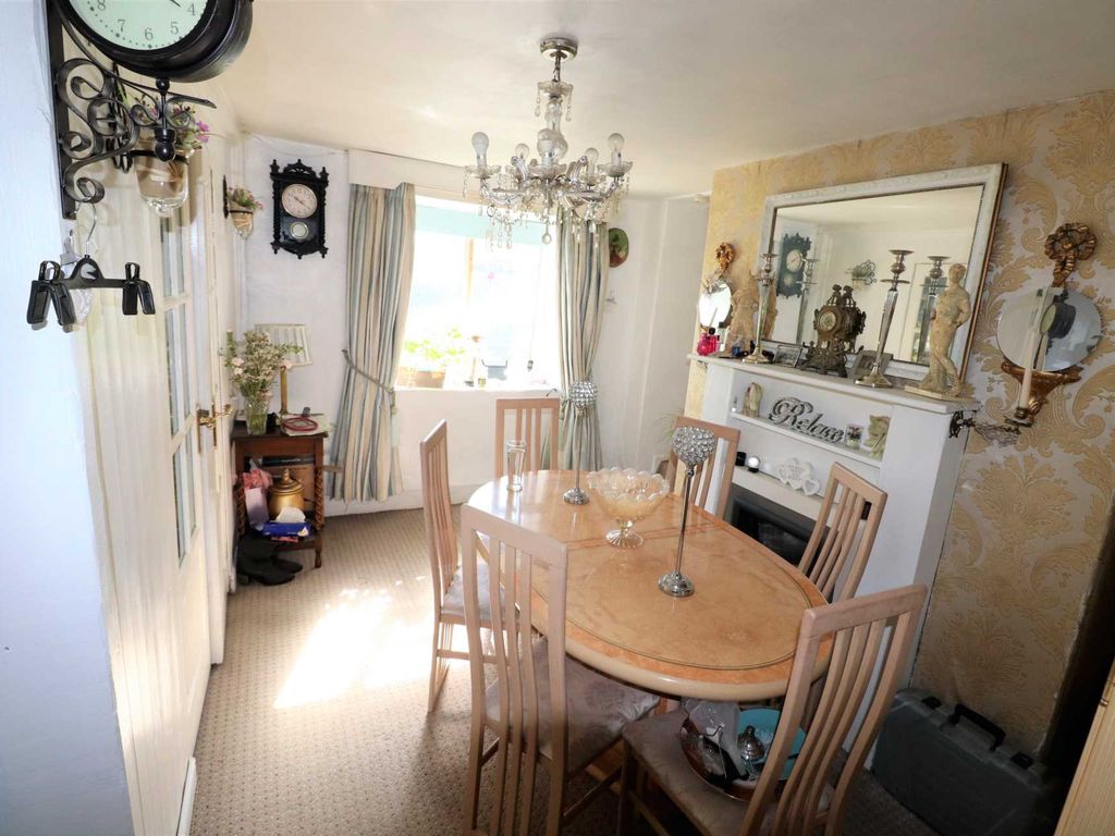3 bed property for sale in Llywernog, Ponterwyd SY23, £289,000