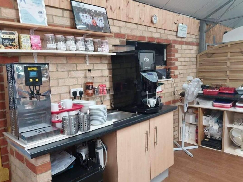 Restaurant/cafe for sale in Royston, England, United Kingdom SG8, £94,995