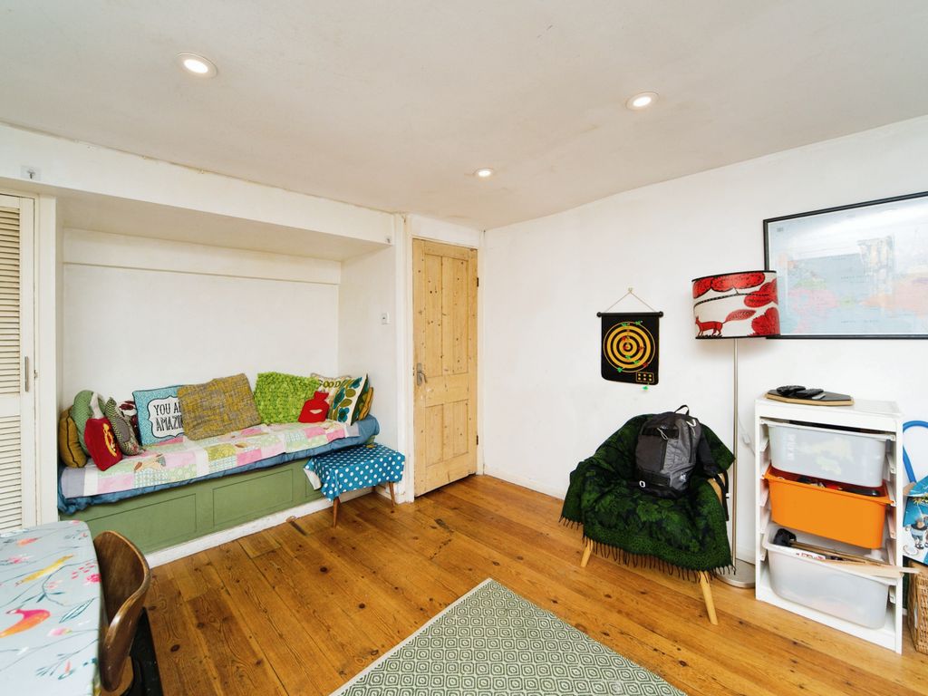 1 bed flat for sale in Rose Hill Close, Brighton, East Sussex BN1, £210,000