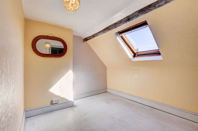 2 bed flat for sale in Skinner Street, Whitby YO21, £195,000