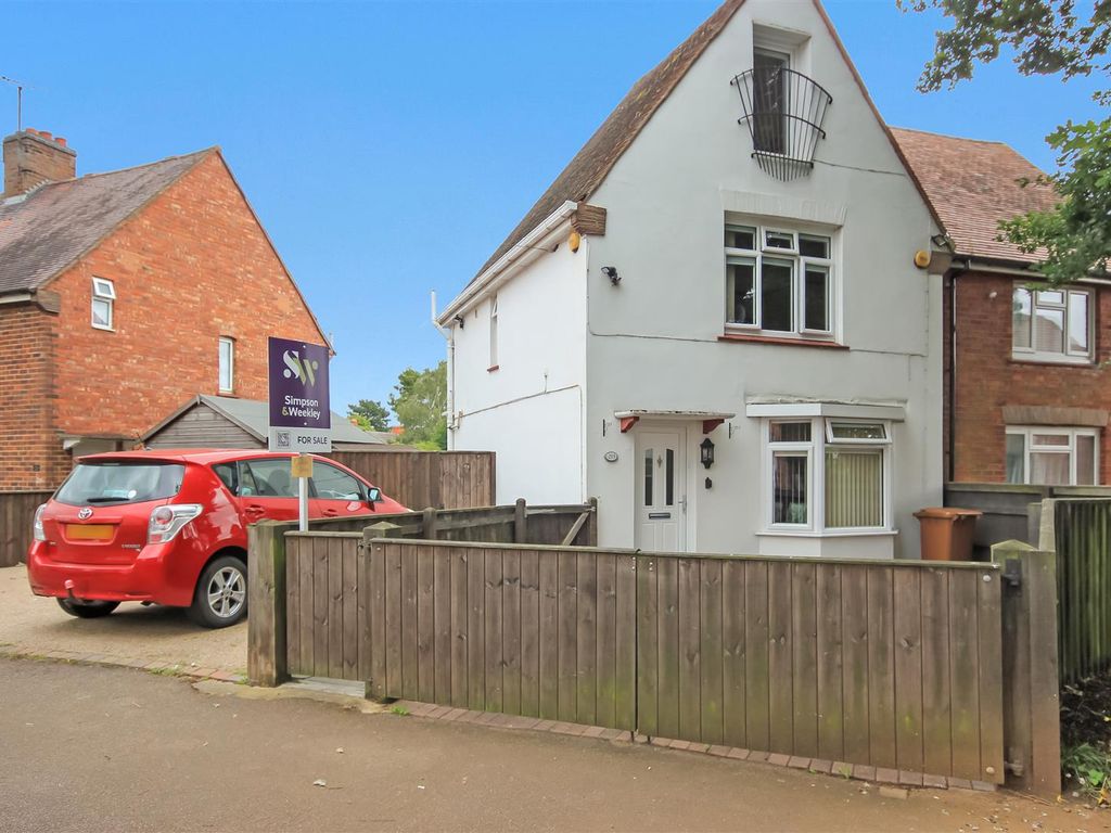 3 bed semi-detached house for sale in Priory Road, Wellingborough NN8, £210,000