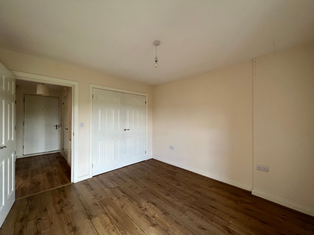 1 bed flat for sale in City Towers, Watery Street, Sheffield S3, £100,000