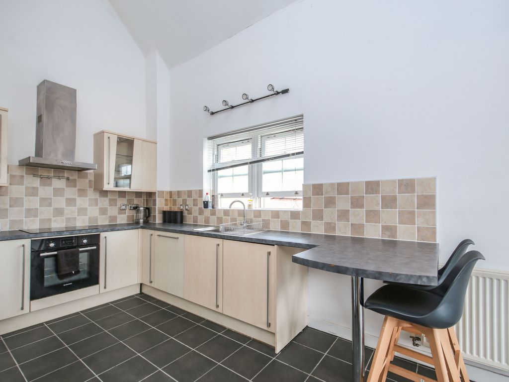 4 bed flat for sale in 1A Tetuan Road, Leicester LE3, £230,000