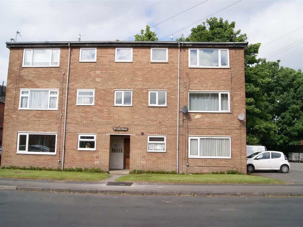 1 bed flat for sale in Dunbar Street, Wakefield WF1, £65,000