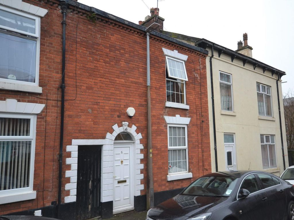 2 bed terraced house for sale in Newton Street, Macclesfield SK11, £180,000