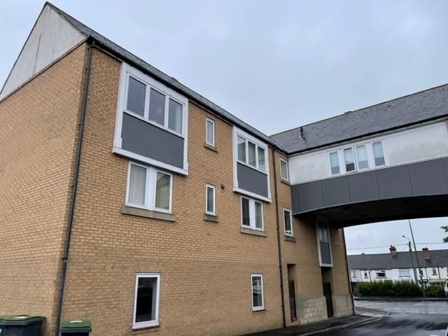 2 bed flat for sale in Southernwood, Consett DH8, £80,000