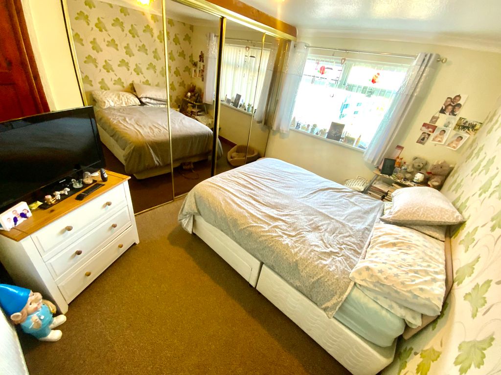 2 bed detached bungalow for sale in Lon Heulog, Kinmel Bay, Rhyl LL18, £175,000