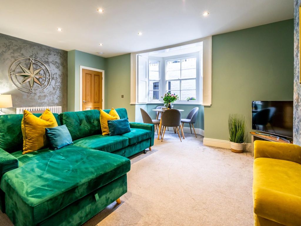 1 bed flat for sale in Bootham Terrace, York YO30, £270,000