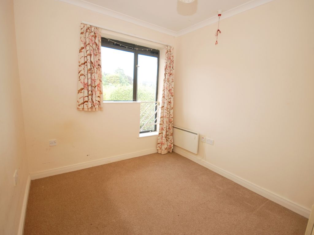 2 bed flat for sale in All Saints Road, Sidmouth EX10, £200,000