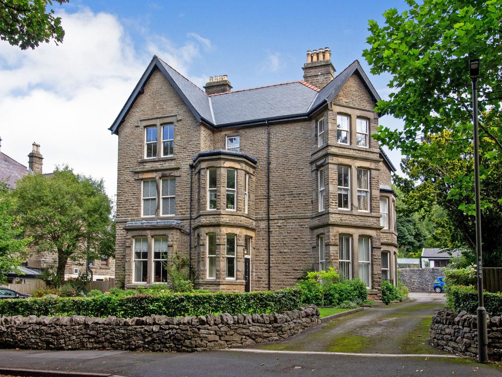 2 bed flat for sale in College View, 21 College Road, Buxton SK17, £250,000